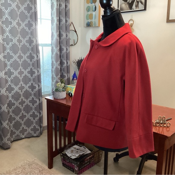 DKNY - Picture 4 of 9